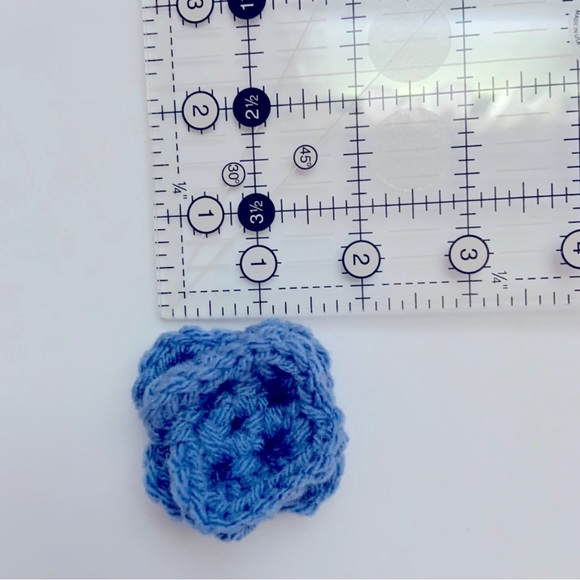 HAND CRAFTED Crocheted Trio Colorful Cat Collar Flowers With Attachment Band - Picture 7 of 8